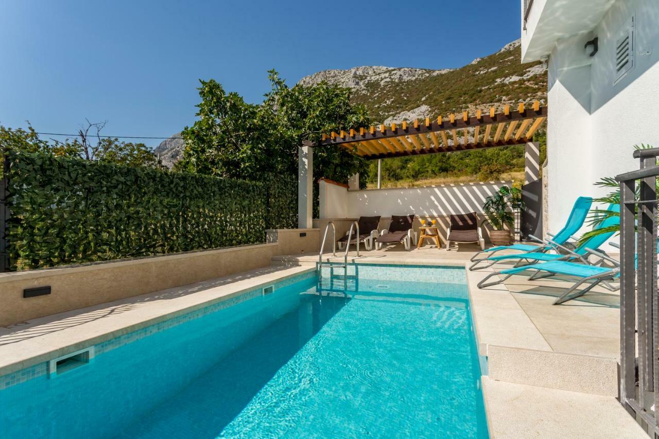 House Luce With Pool Lejlighed Čisla Eksteriør billede